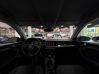 Thumbnail Mobil 10