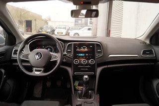 Thumbnail Mobil 9