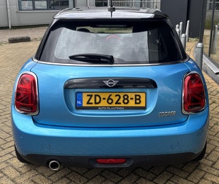 Thumbnail Mobil 5