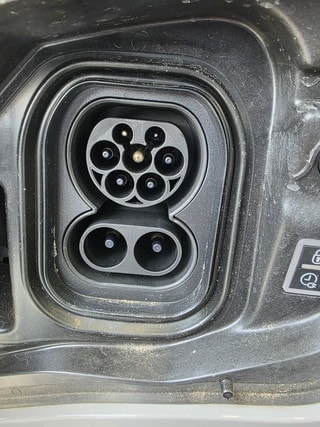 Thumbnail Mobil 4