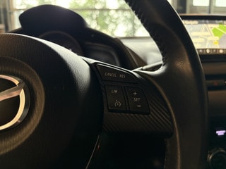 Thumbnail Mobil 9
