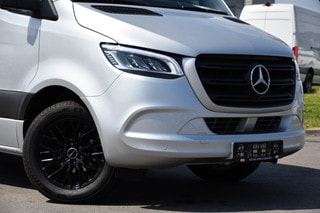 Thumbnail Mobil 7