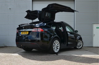 Thumbnail Mobil 9