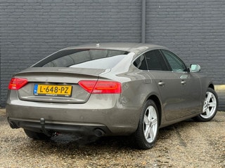 Thumbnail Mobil 4
