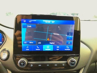 Thumbnail Mobil 4
