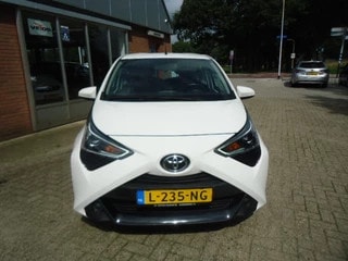 Thumbnail Mobil 4
