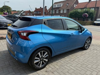 Thumbnail Mobil 6