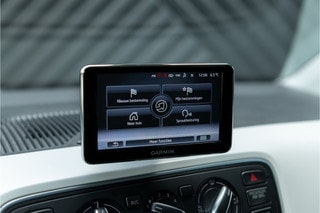 Thumbnail Mobil 6