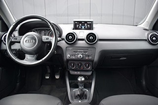 Thumbnail Mobil 6