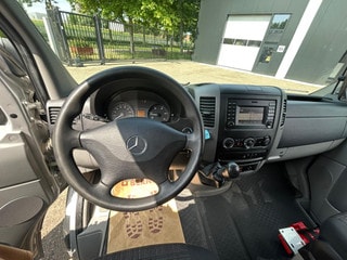 Thumbnail Mobil 4