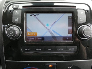 Thumbnail Mobil 8