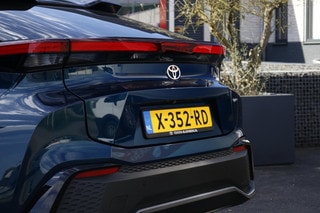 Thumbnail Mobil 8