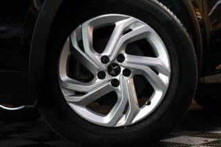 Thumbnail Mobil 4