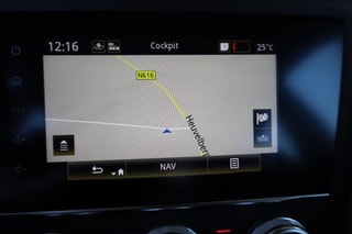 Thumbnail Mobil 9