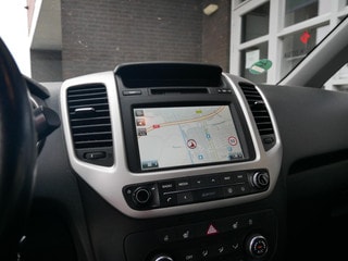 Thumbnail Mobil 6
