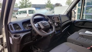 Thumbnail Mobil 10