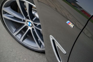 Thumbnail Mobil 8