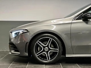 Thumbnail Mobil 10