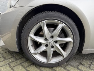 Thumbnail Mobil 9