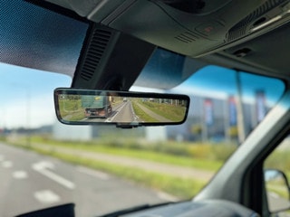 Thumbnail Mobil 8
