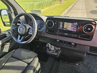 Thumbnail Mobil 8