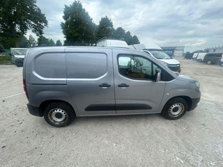 Thumbnail Mobil 6