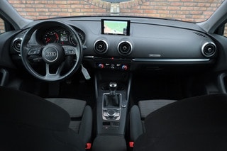 Thumbnail Mobil 4