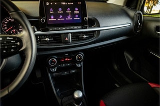 Thumbnail Mobil 9