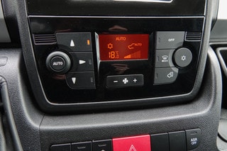 Thumbnail Mobil 9