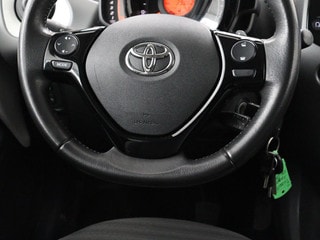 Thumbnail Mobil 9