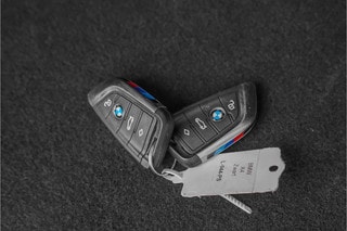 Thumbnail Mobil 8
