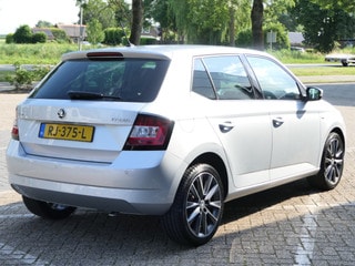 Thumbnail Mobil 9