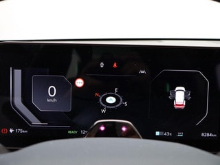 Thumbnail Mobil 9