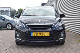 Thumbnail Mobil 6