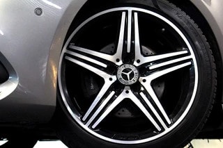 Thumbnail Mobil 4