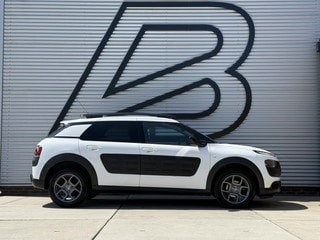Thumbnail Mobil 5
