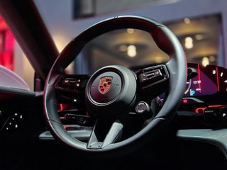 Thumbnail Mobil 9