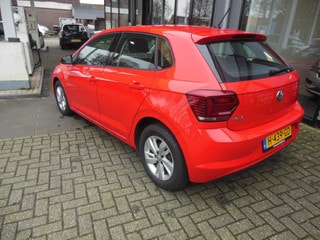 Thumbnail Mobil 6