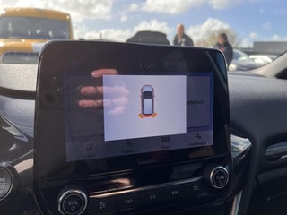 Thumbnail Mobil 5