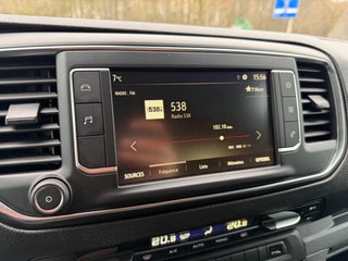 Thumbnail Mobil 8