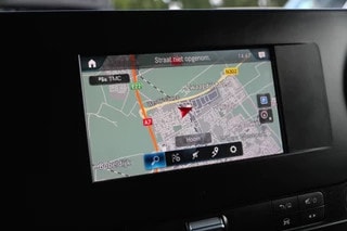 Thumbnail Mobil 10