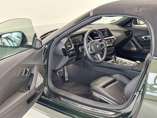 Thumbnail Mobil 10