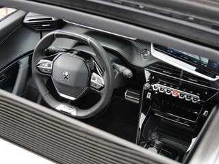 Thumbnail Mobil 8