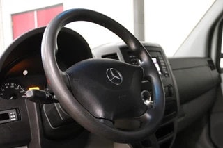 Thumbnail Mobil 9