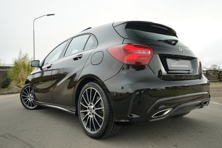 Thumbnail Mobil 7