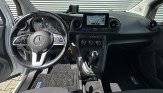 Thumbnail Mobil 2