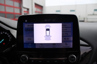 Thumbnail Mobil 7