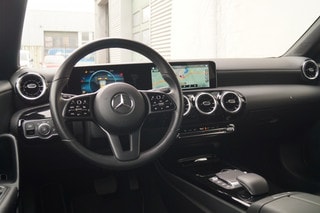 Thumbnail Mobil 9
