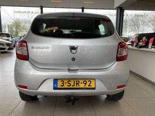 Thumbnail Mobil 6