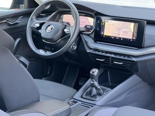 Thumbnail Mobil 8